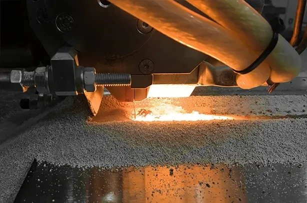 What are the requirements of flux for welding wire?